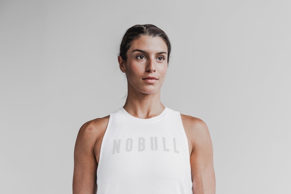 nobull_e383ace38387e382a3e383bce382b9_e3838fe382a4e3838de38383e382afe382bfe383b3e382afe38388e38383e38397efbc88e5ae9ae795aa.jpg Nobull レディース ハイネックタンクトップ(定番カラー) ホワイト - 画像 (1)