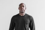 Nobull メンズ ヘビーウェイト ロングスリーブ ポケット Tシャツ ブラック