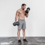 Nobull メンズ ライトウェイト ニット ショートパンツ 9" グレー