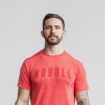 Nobull メンズ Tシャツ (オールラブ) レッド