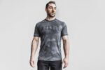 Nobull メンズ Tシャツ (カモ) チャコール