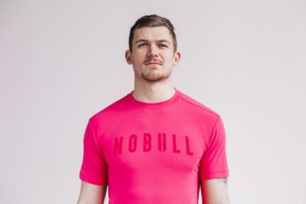 Nobull メンズ Tシャツ (明るい色) マゼンタ