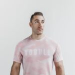 Nobull メンズ Tシャツ (迷彩) ダスティ