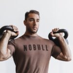 Nobull メンズ Tシャツ（定番カラー） ブラウン