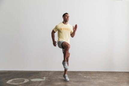 Nobull メンズ Tシャツ（旬色） バニラ
