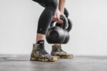 Nobull レディース ハイトップ トレーナー アーティスト - 画像 (6)