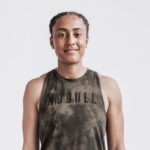 Nobull レディース ハイネック タンクトップ (タイダイ) アーミー