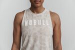 Nobull レディース ハイネックタンクトップ (桜) オートミール