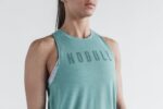 Nobull レディース ハイネックタンクトップ（旬色） オイルブルー