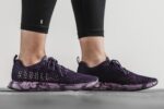 Nobull レディース メッシュ ランナー ダークパープル タイダイ - 画像 (2)