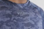 Nobull レディース ライトウェイト テクスチャード ロングスリーブ Tシャツ (迷彩) ネイビー - 画像 (2)