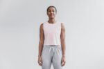Nobull レディース ライトウェイト ノースリーブ クロップ Tシャツ ダスティ