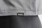 Nobull レディース ライトウェイト Vネック Tシャツ ダーク - 画像 (3)
