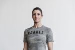 Nobull レディース Tシャツ (カモ) グレー