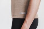 Nobull レディースハイネックタンクトップ（クラシックカラー） フォールンロック - 画像 (3)