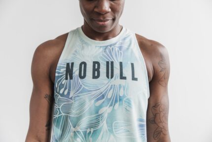 Nobull レディースハイネックタンクトップ（水彩花柄）ミスト