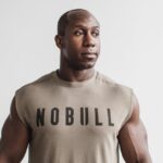NobullメンズノースリーブTシャツ（クラシックカラー）ロック