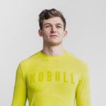 NobullメンズロングスリーブTシャツ（ネオンカモ）イエロー