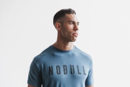 NobullメンズTシャツ(明るい色)深い