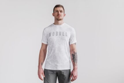 NobullメンズTシャツ（桜）白