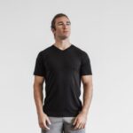 NobullメンズVネックTシャツブラック