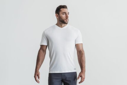 NobullメンズVネックTシャツホワイト