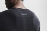 Nobullレディースクロスフィット長袖Tシャツブラック - 画像 (2)
