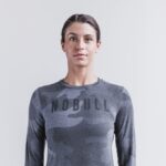 Nobullレディースロングスリーブティー（迷彩）チャコール